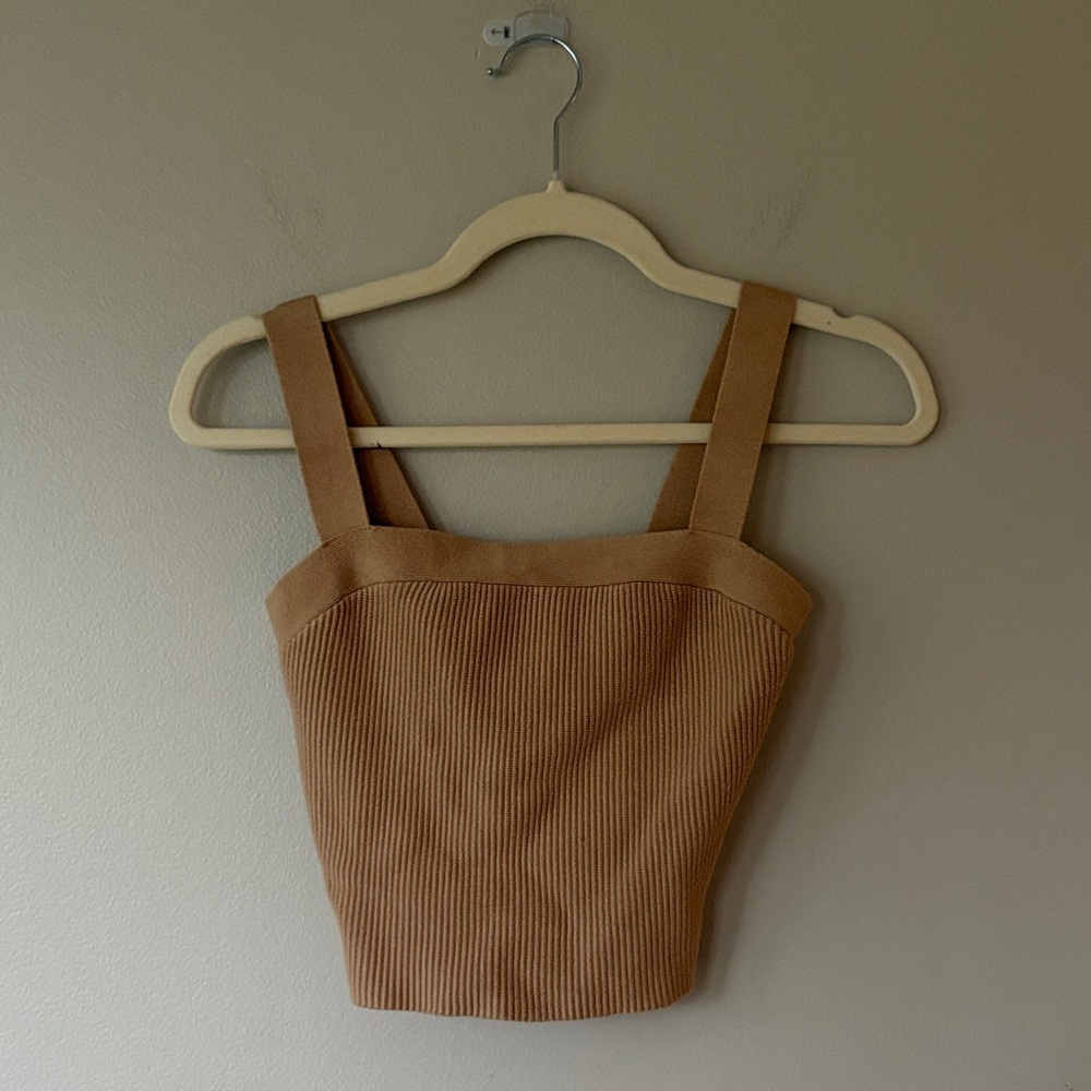 Abercrombie & Fitch Ribbed Square-Neck Sleeveless Crop Top - Tan